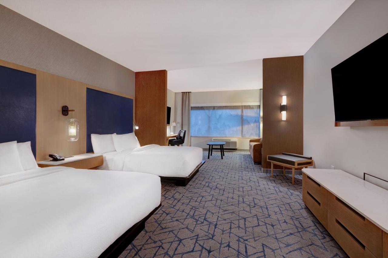 Fairfield By Marriott Inn & Suites Minneapolis Downtown Εξωτερικό φωτογραφία